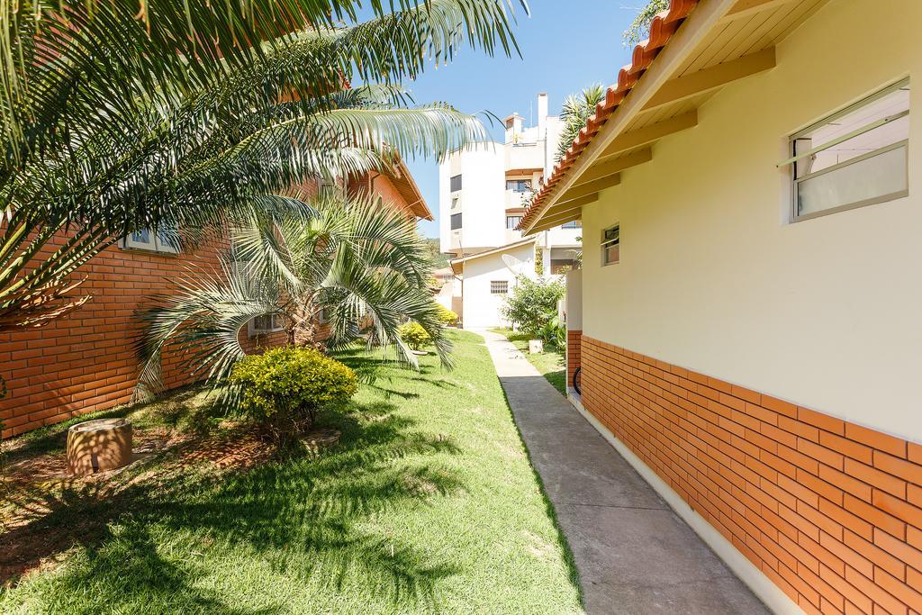 Pousada Residencial Alamandas Hotell Florianópolis Rum bild